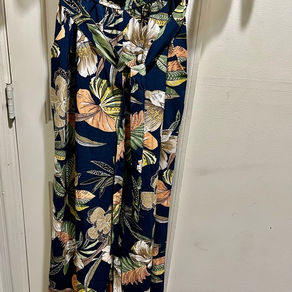 NWOT We Live Fashion off the shoulder high waist floral jumpsuit - Picture 12 of 16